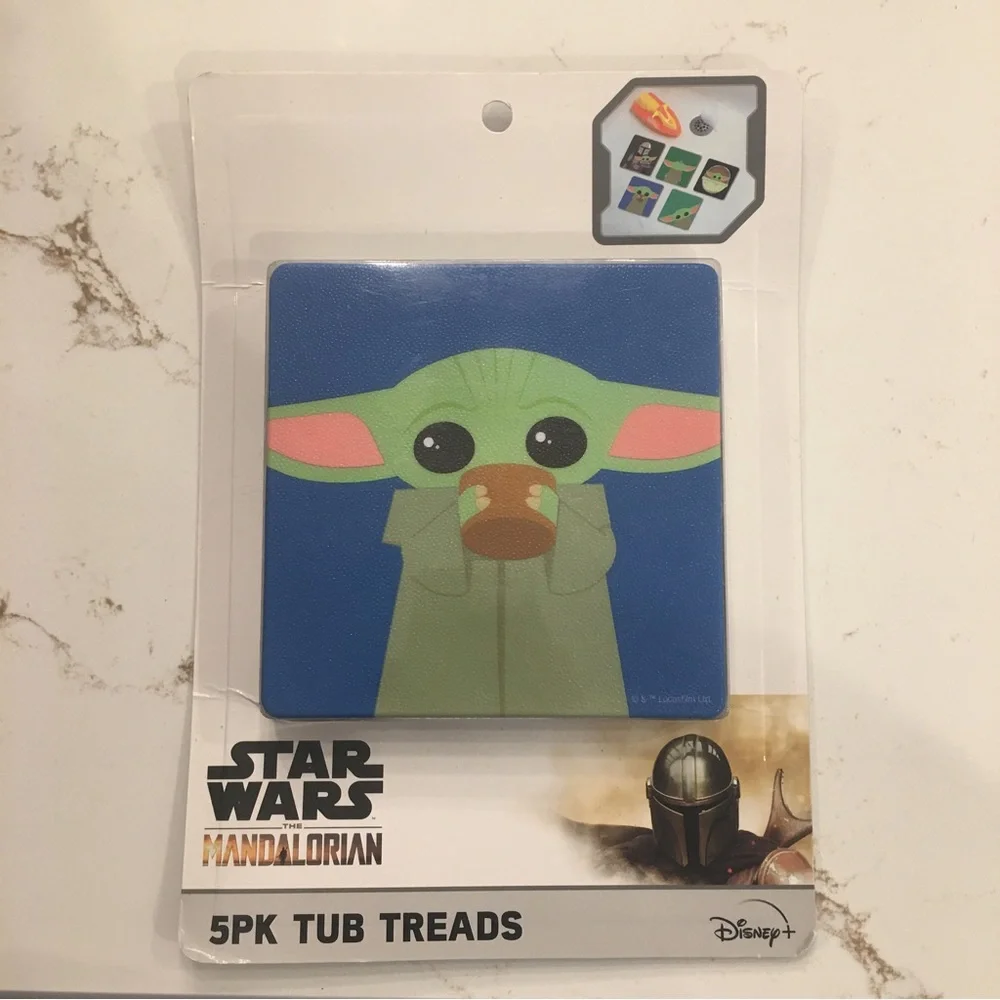 STAR WARS THE MANDALORIAN 5 PACK TUB TREADS-NON-SLIP-NEW IN PACKAGE!.